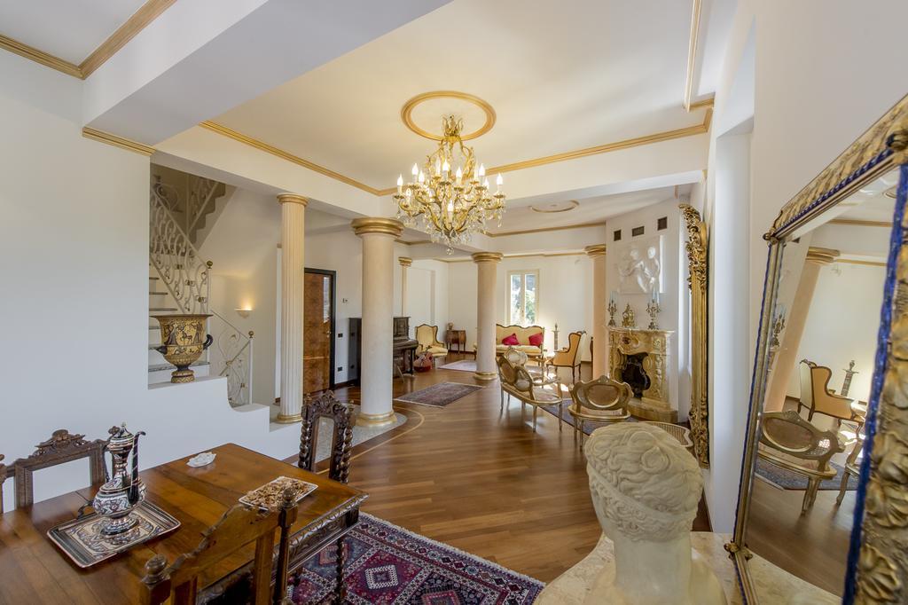 Villa Puccini Bed & Breakfast เลคโค ห้อง รูปภาพ