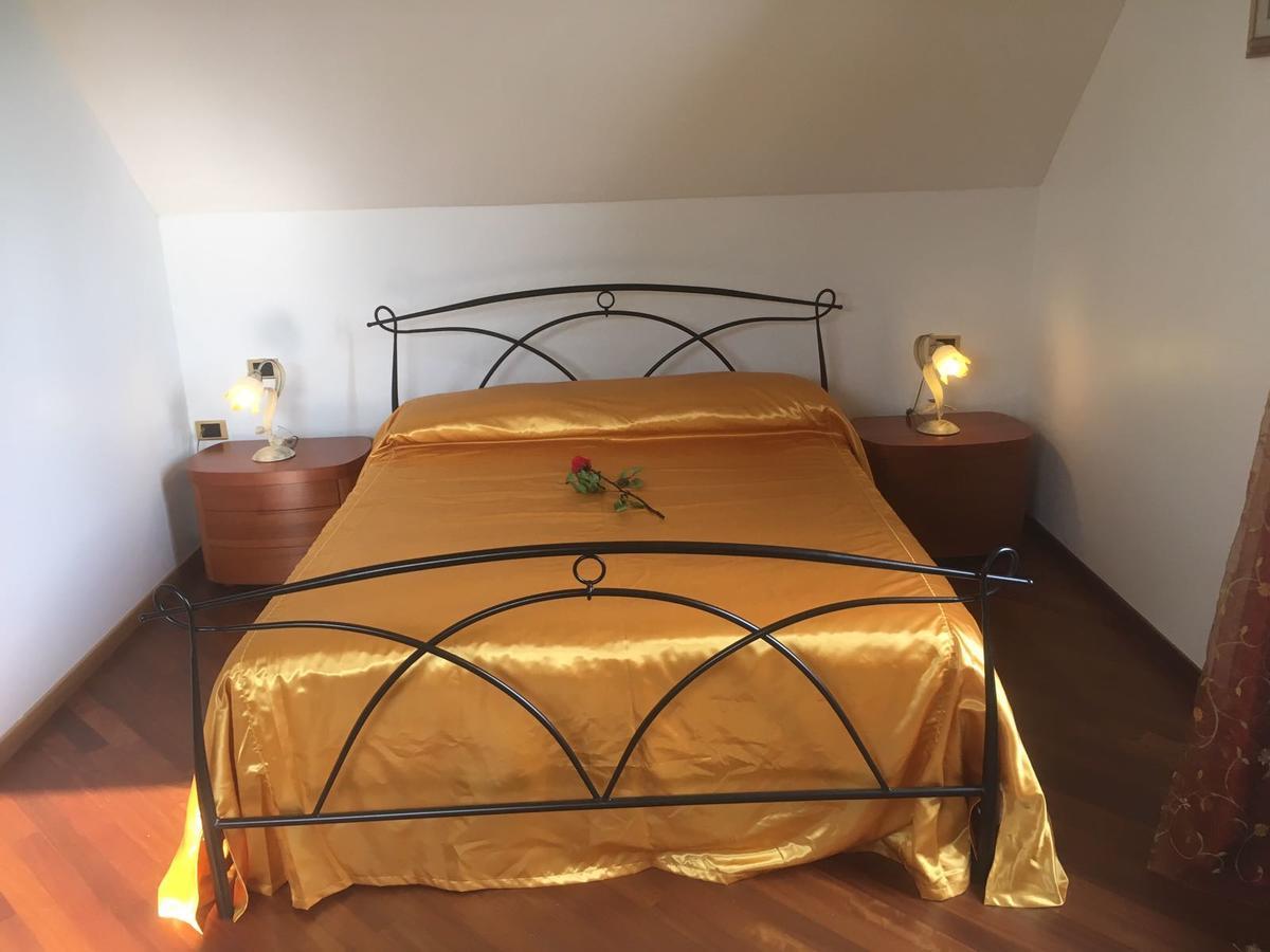 Villa Puccini Bed & Breakfast เลคโค ภายนอก รูปภาพ