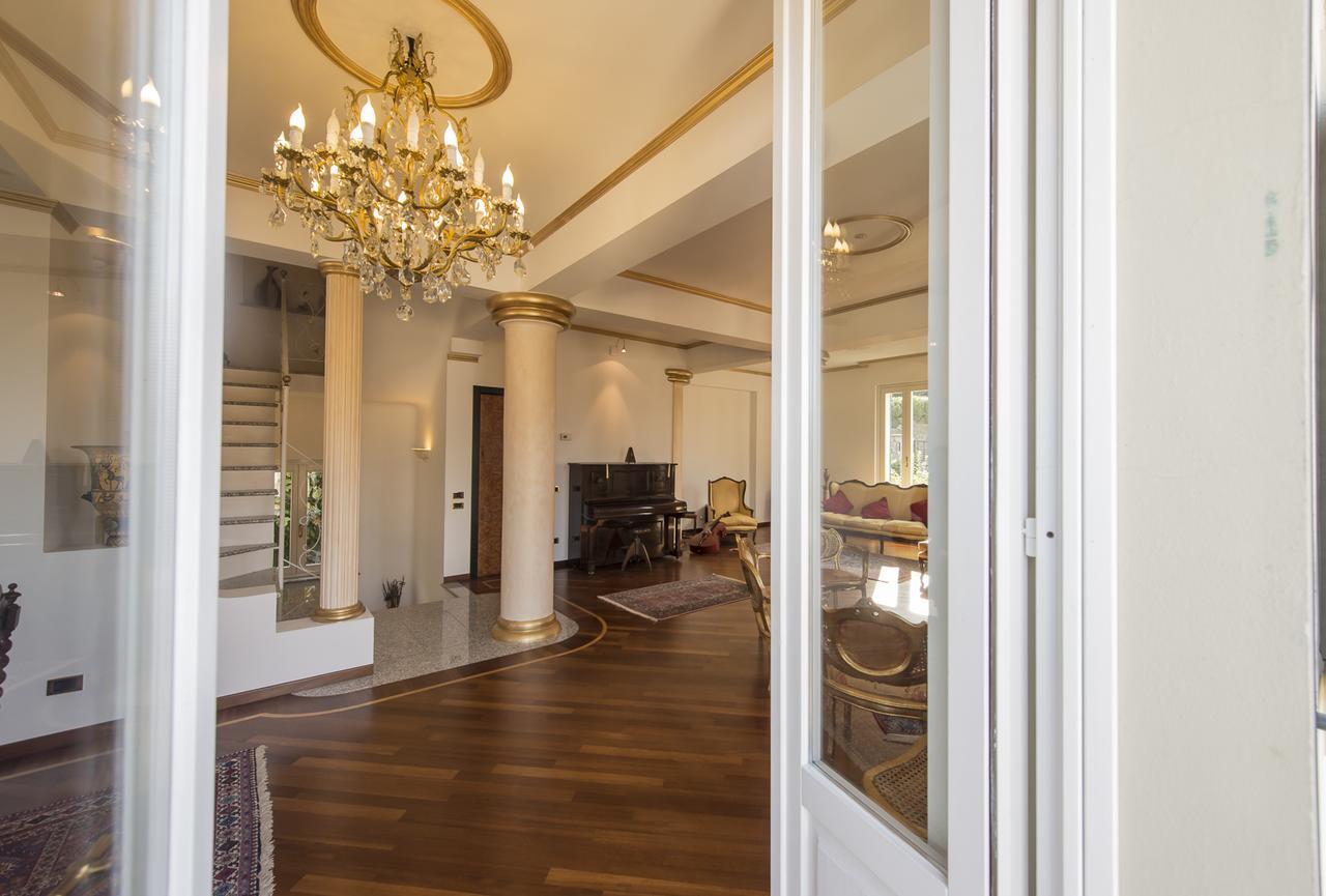Villa Puccini Bed & Breakfast เลคโค ภายนอก รูปภาพ